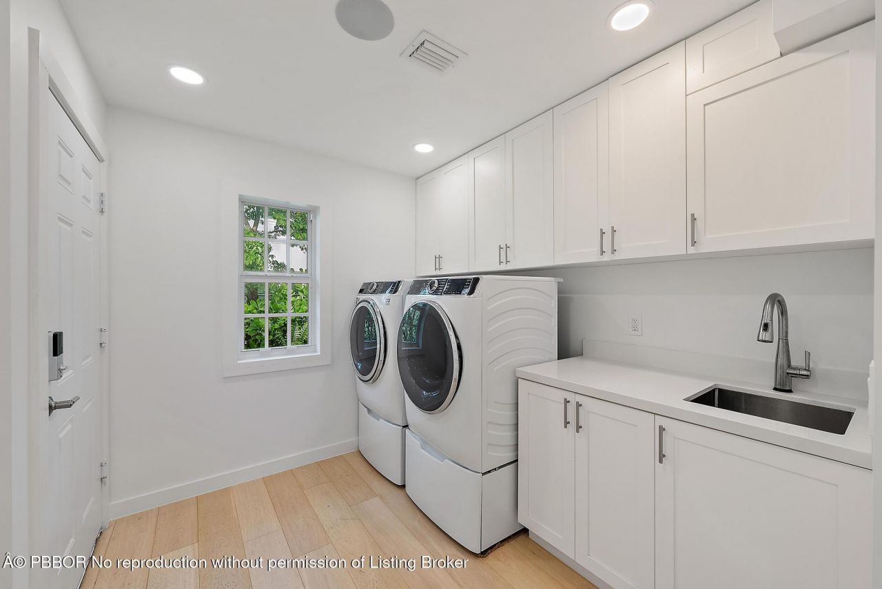 291 Austin Lane, West Palm Beach, FL 33401 Photo