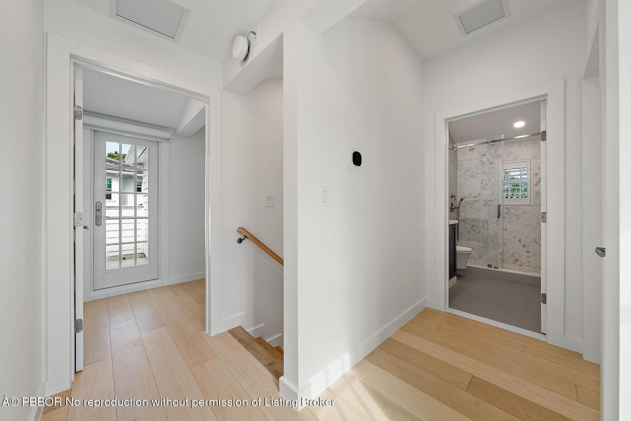 291 Austin Lane, West Palm Beach, FL 33401 Photo