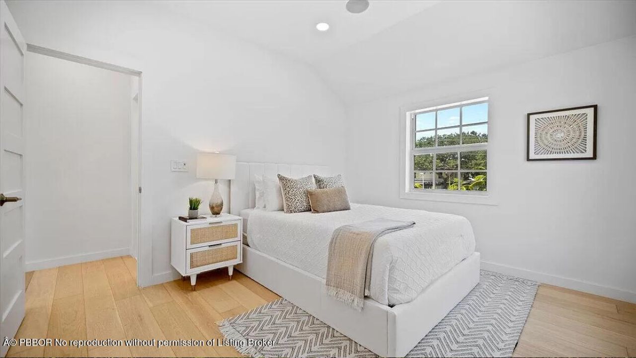 291 Austin Lane, West Palm Beach, FL 33401 Photo