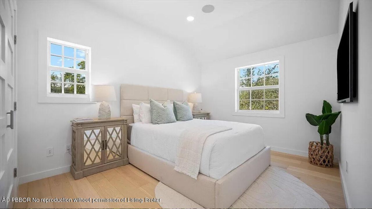 291 Austin Lane, West Palm Beach, FL 33401 Photo