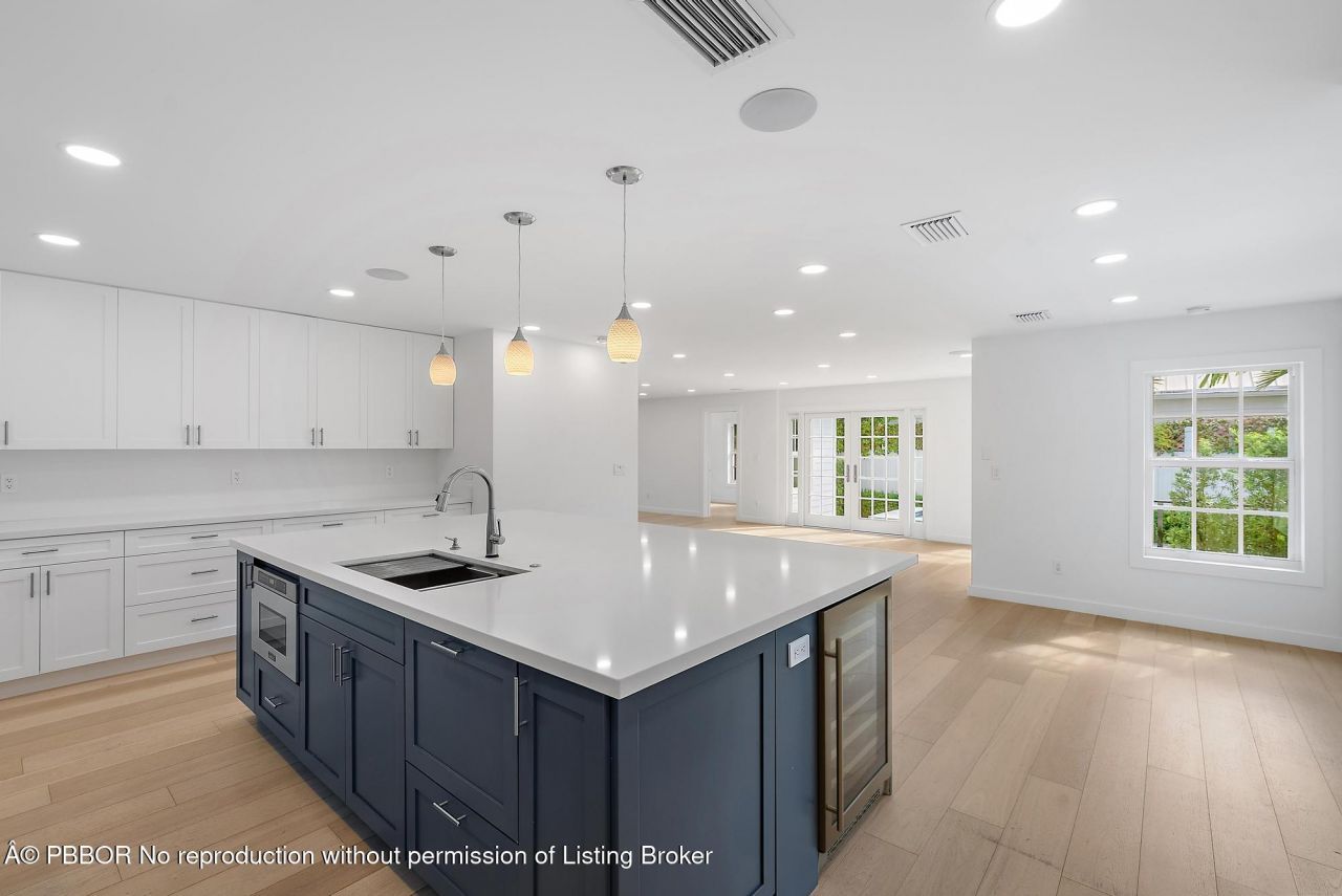 291 Austin Lane, West Palm Beach, FL 33401 Photo