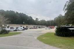 121 Hemphill Court Court photo 4