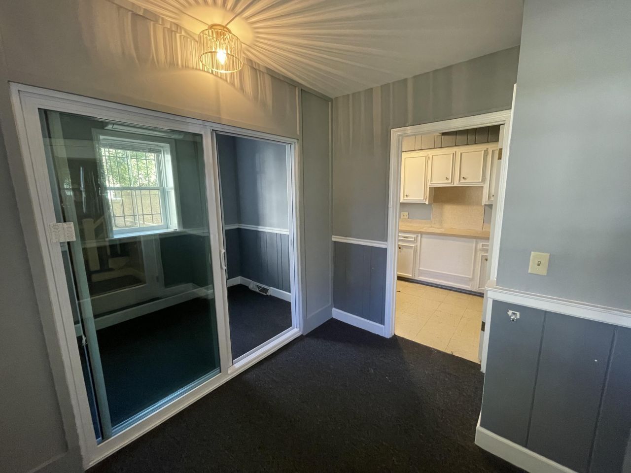 635 East Bay Street Photo 19