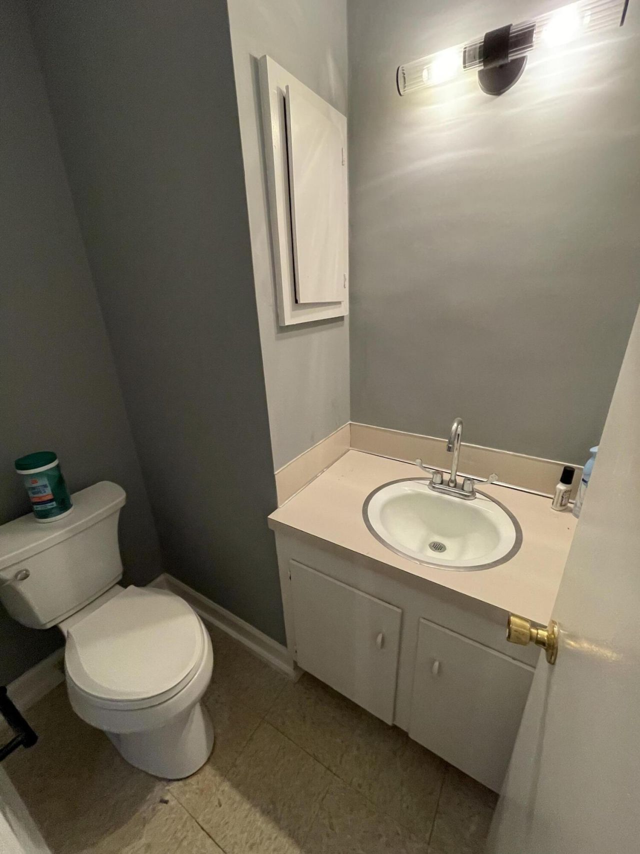 635 East Bay Street Photo 36