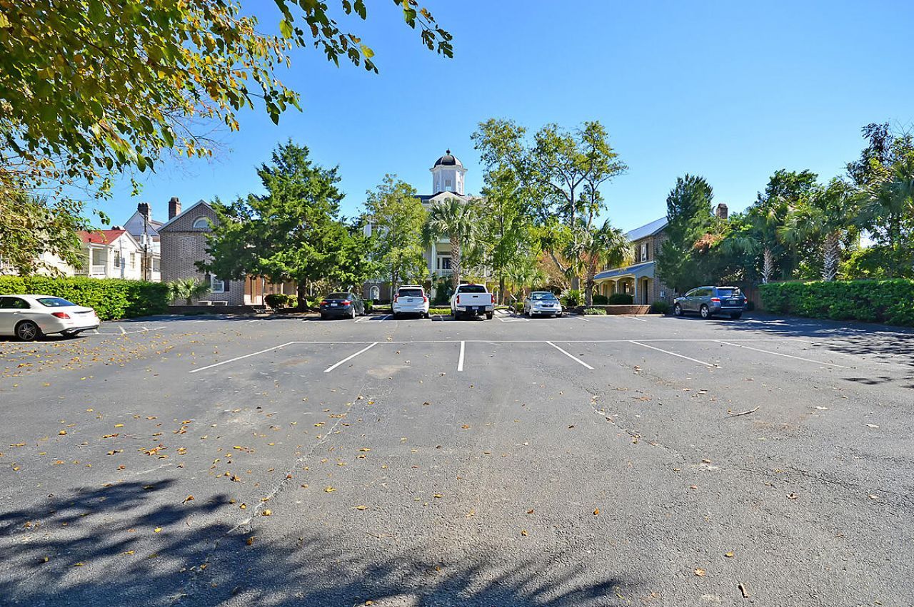 635 East Bay Street Photo 7