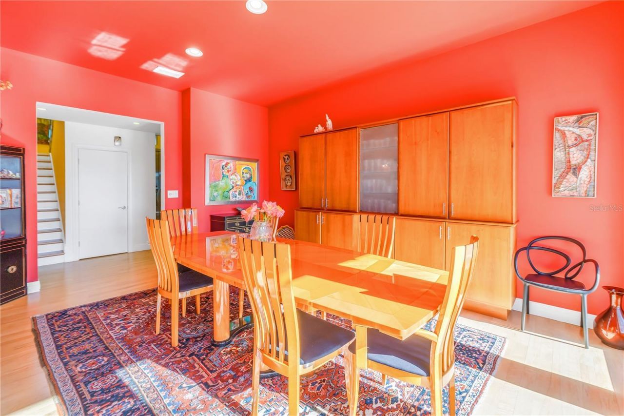 838 Monterey Boulevard Ne, Saint Petersburg, FL 33704 Photo