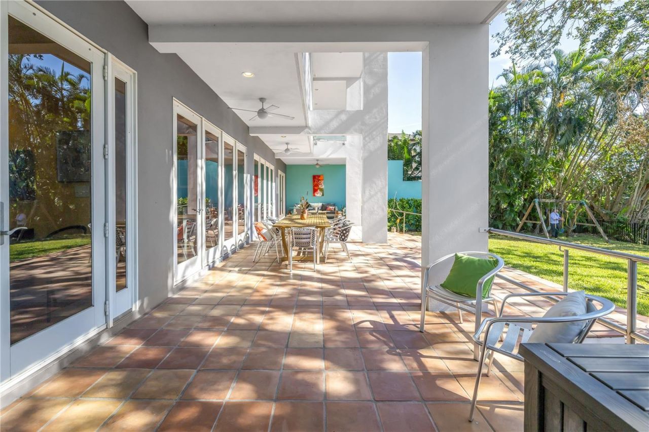 838 Monterey Boulevard Ne, Saint Petersburg, FL 33704 Photo