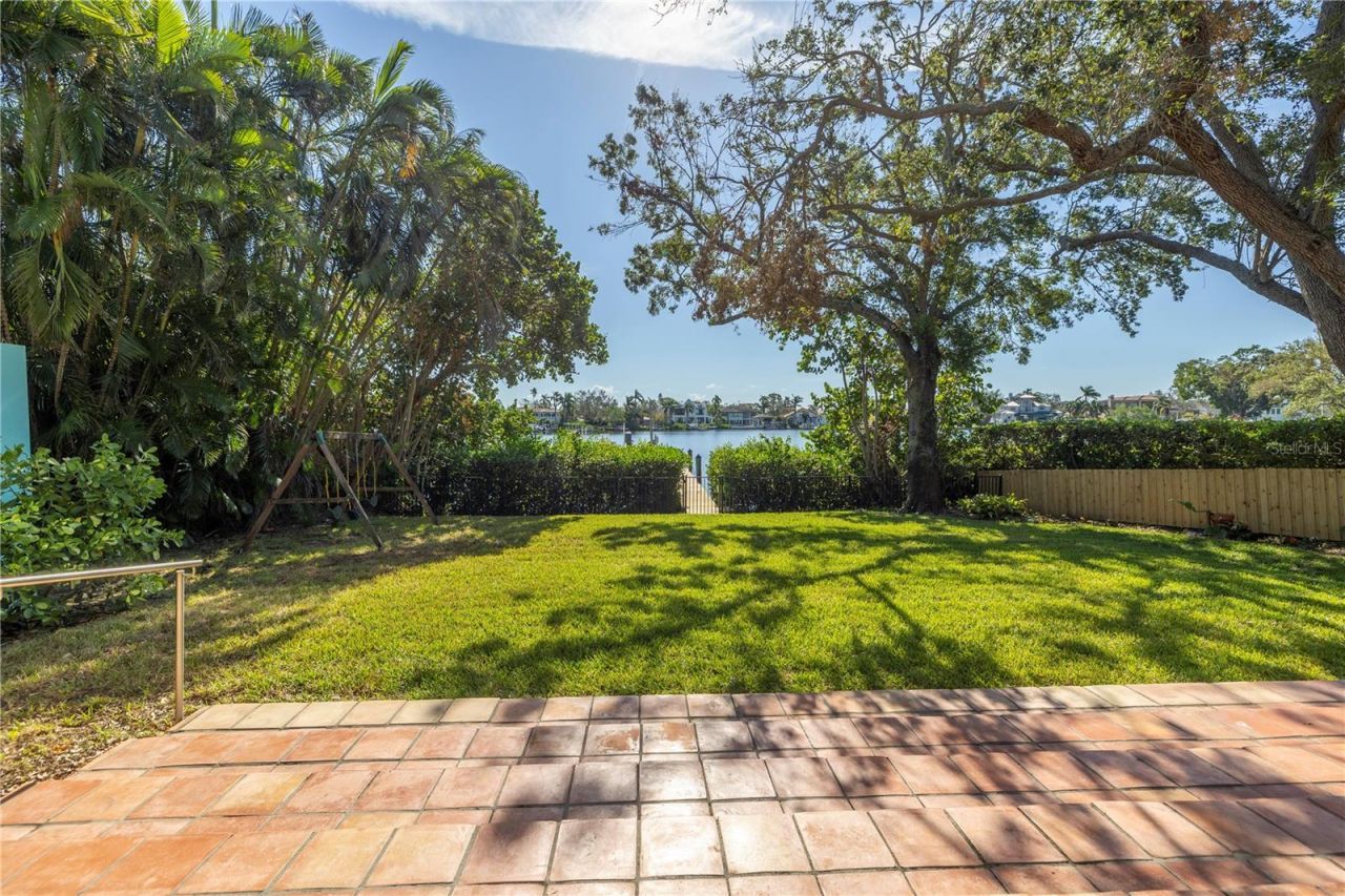 838 Monterey Boulevard Ne, Saint Petersburg, FL 33704 Photo