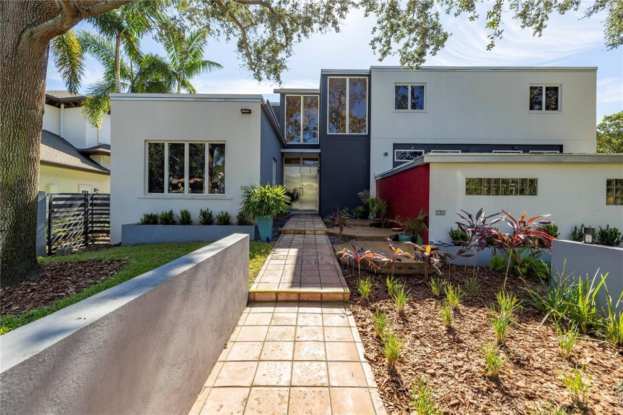 838 Monterey Boulevard Ne, Saint Petersburg, FL 33704 Photo