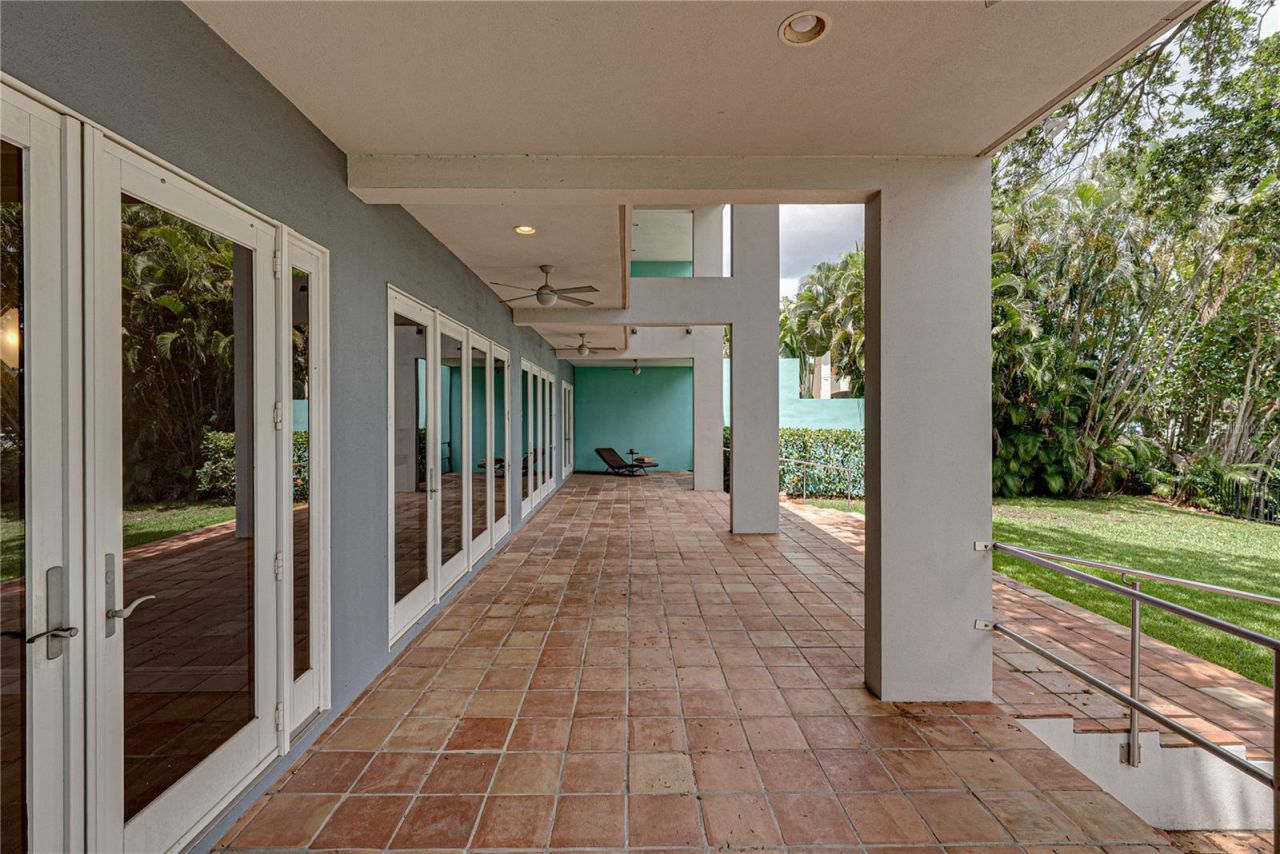 838 Monterey Boulevard Ne, Saint Petersburg, FL 33704 Photo