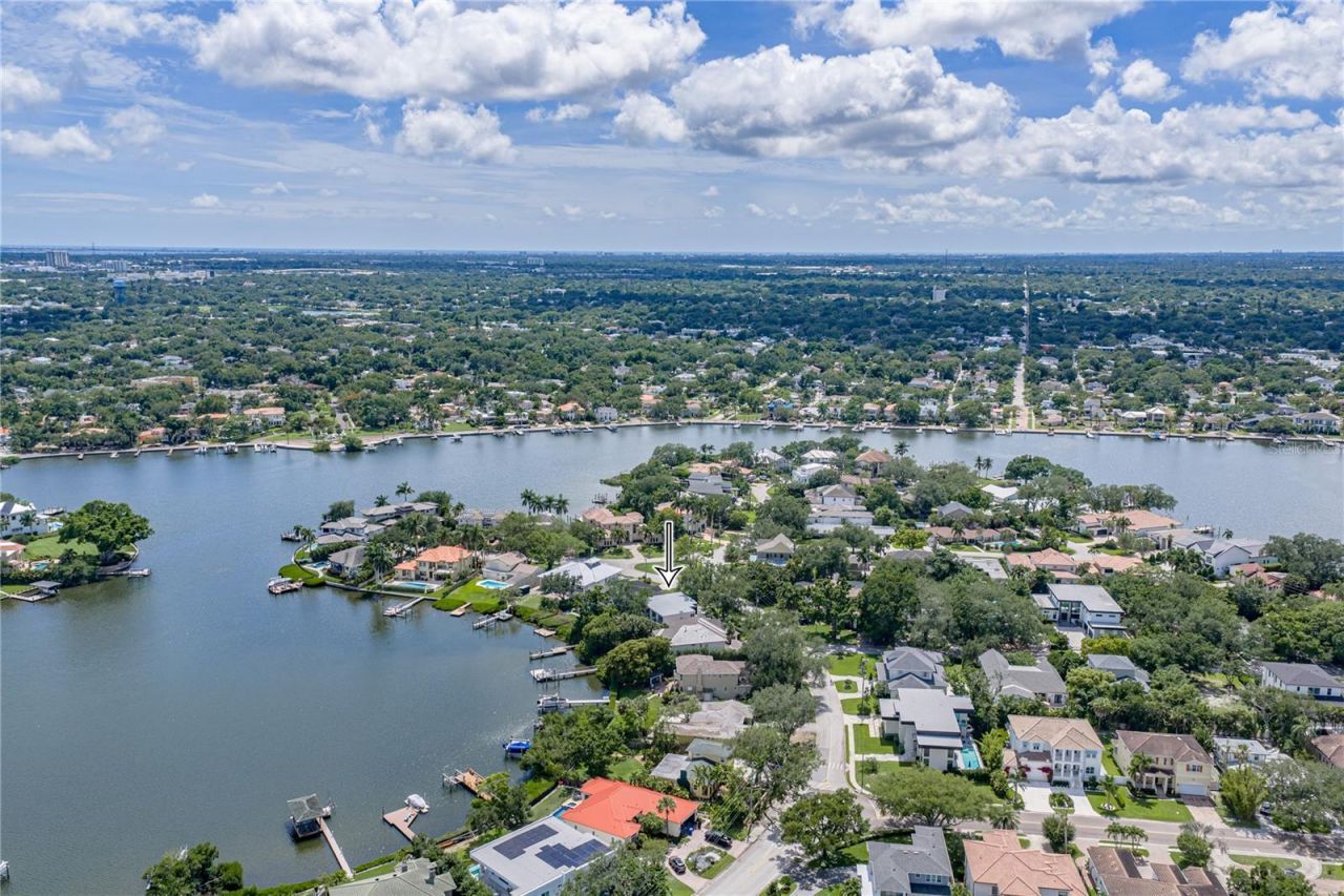 838 Monterey Boulevard Ne, Saint Petersburg, FL 33704 Photo