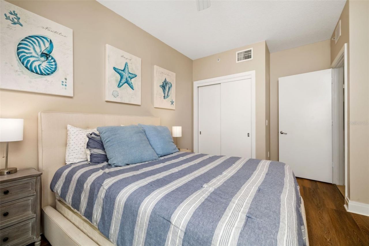 6512 Midnight Pass Road, Unit 204, Sarasota, FL 34242 Photo