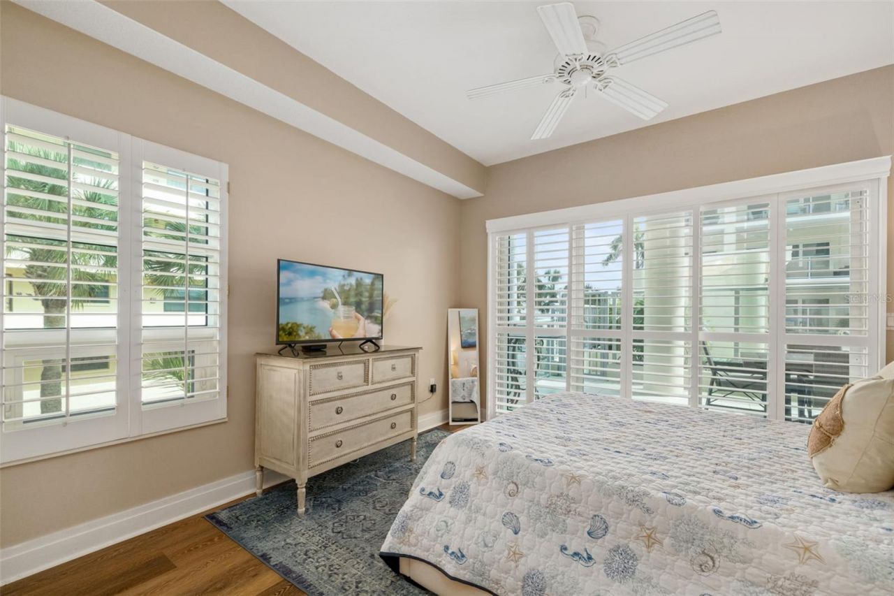 6512 Midnight Pass Road, Unit 204, Sarasota, FL 34242 Photo