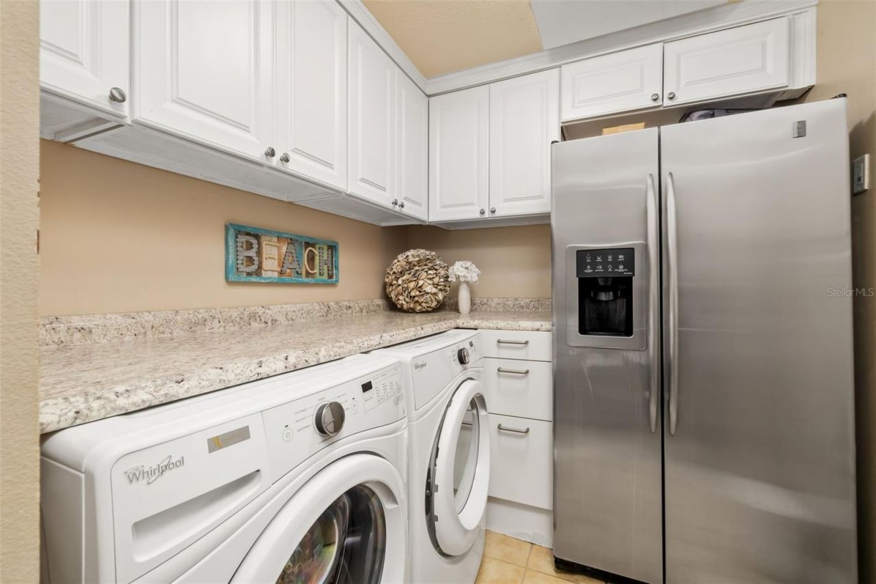 6512 Midnight Pass Road, Unit 204, Sarasota, FL 34242 Photo