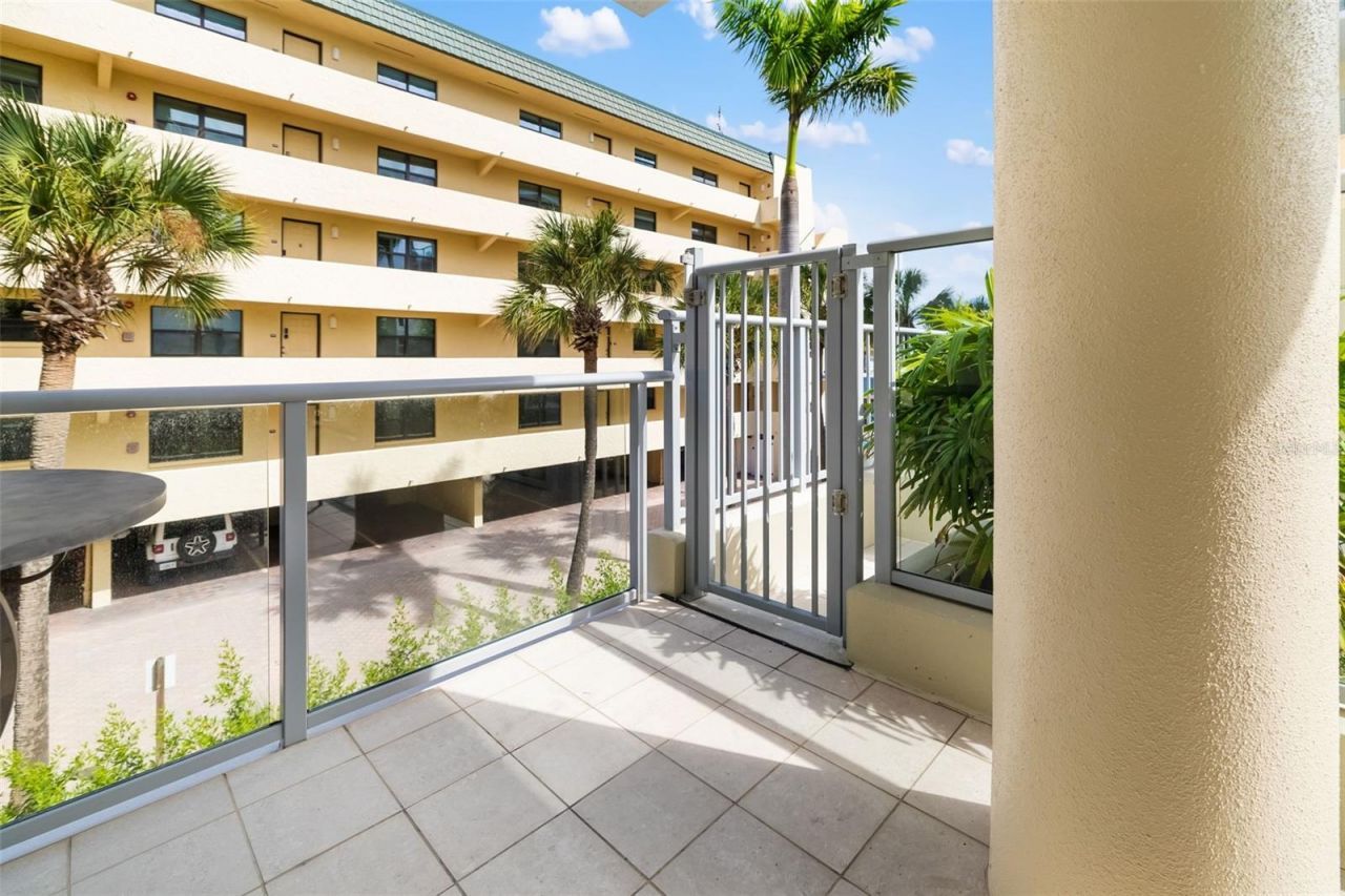 6512 Midnight Pass Road, Unit 204, Sarasota, FL 34242 Photo