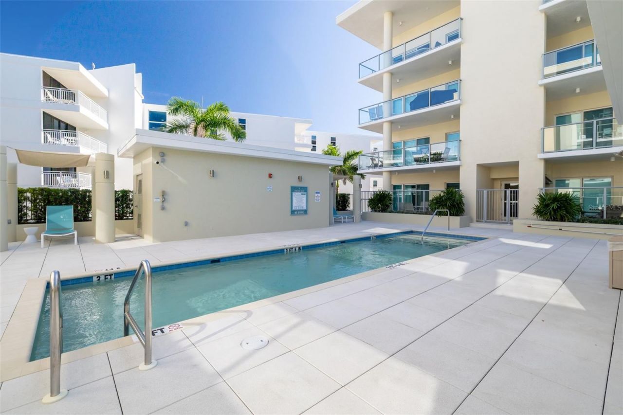6512 Midnight Pass Road, Unit 204, Sarasota, FL 34242 Photo