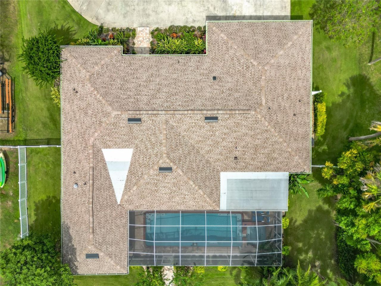 710 SE 1st Court, Crystal River, FL 34429 Photo