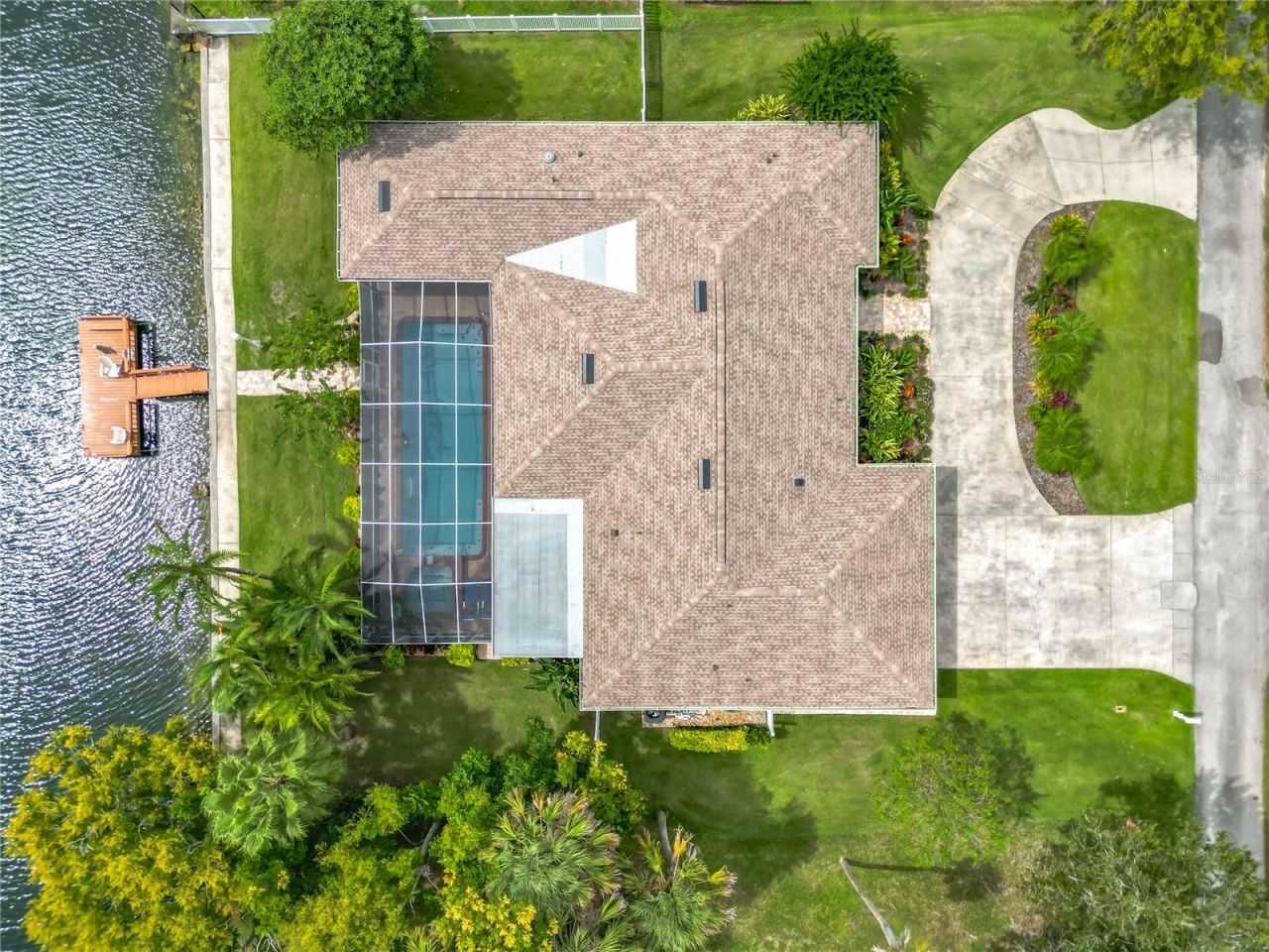 710 SE 1st Court, Crystal River, FL 34429 Photo