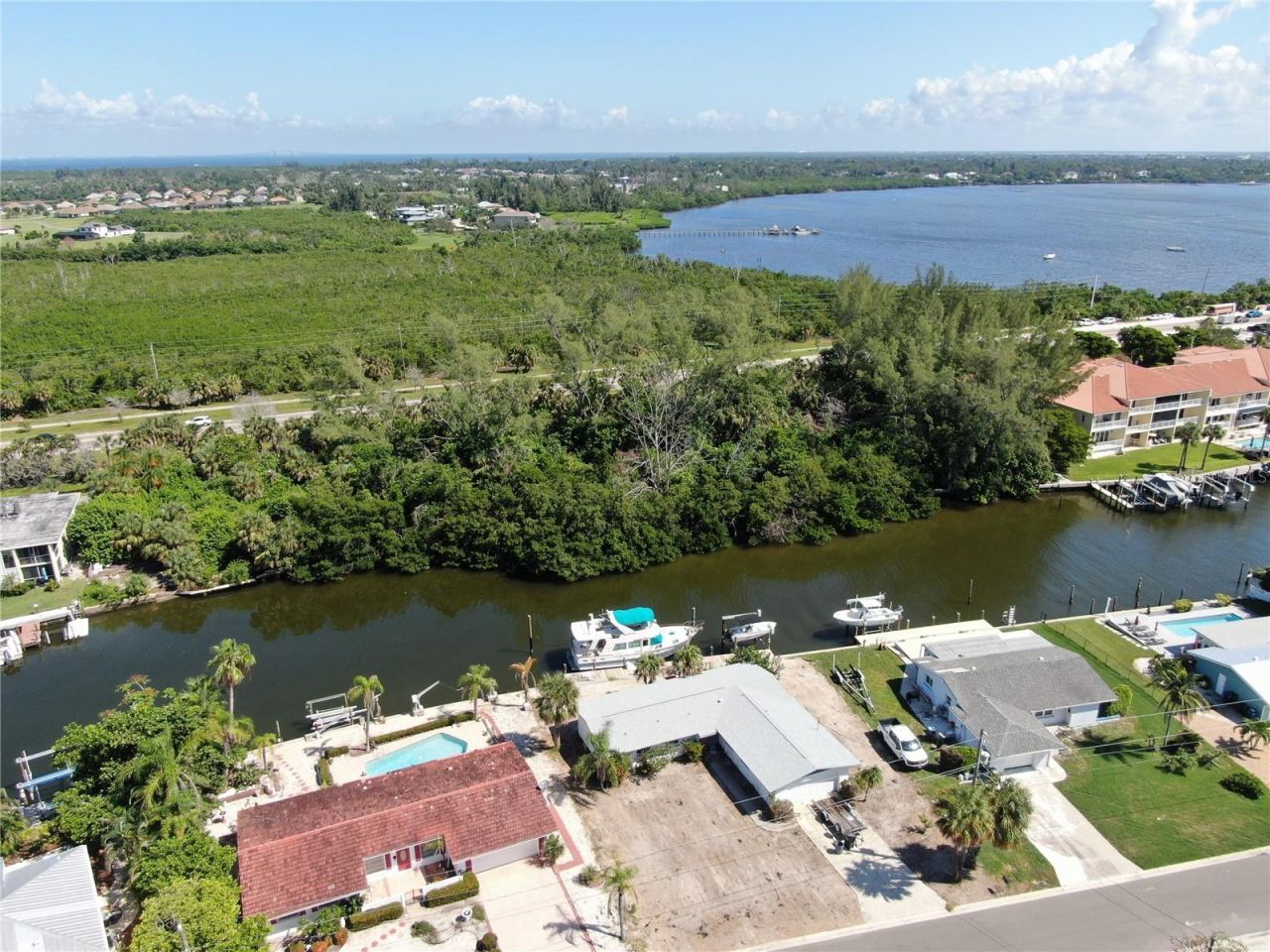 10005 W Manatee Avenue W, Bradenton, FL 34209 Photo