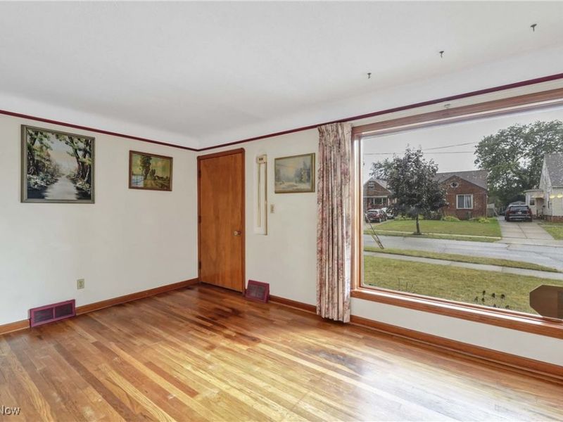 5714 Stickney Avenue, Cleveland, OH 44144 Photo 8