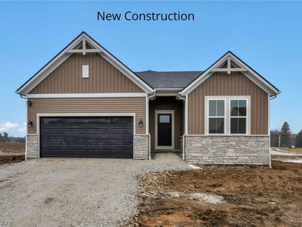 3630 Great Windsor Lane, Green, OH 44685