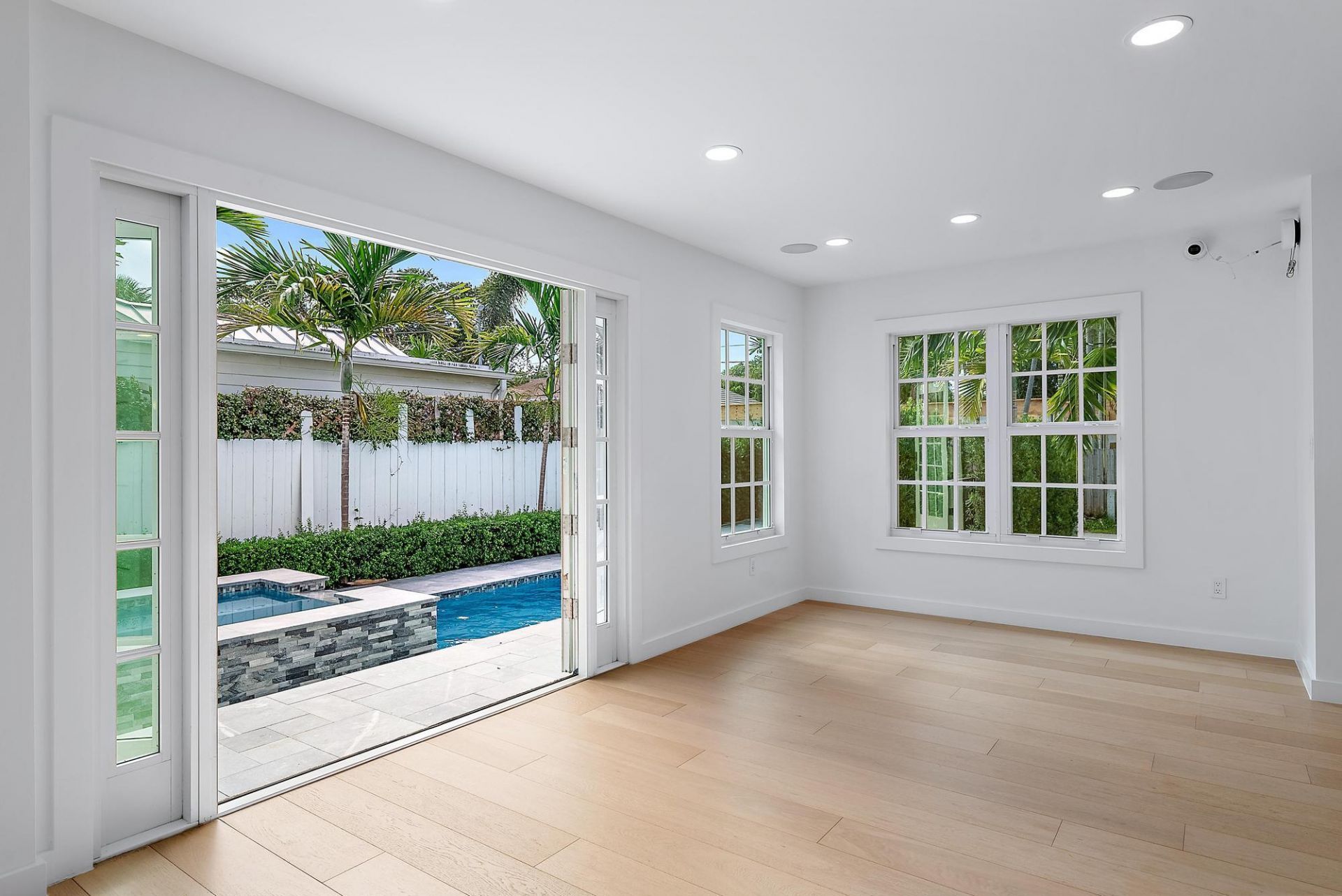 291 Austin Lane, West Palm Beach, FL 33401 Photo