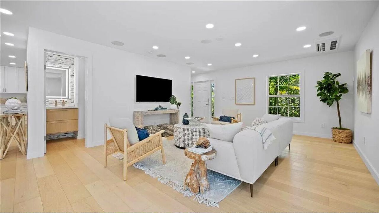 291 Austin Lane, West Palm Beach, FL 33401 Photo