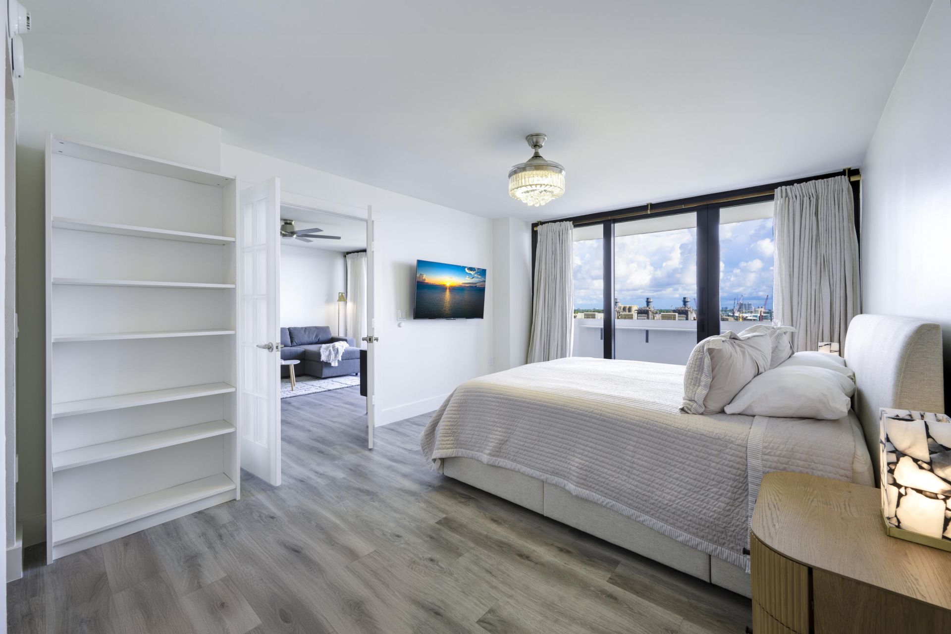 5600 N Flagler Drive, Unit 1207, West Palm Beach, FL 33407 Photo