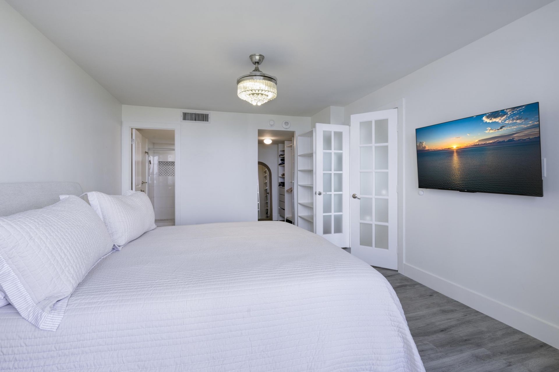 5600 N Flagler Drive, Unit 1207, West Palm Beach, FL 33407 Photo