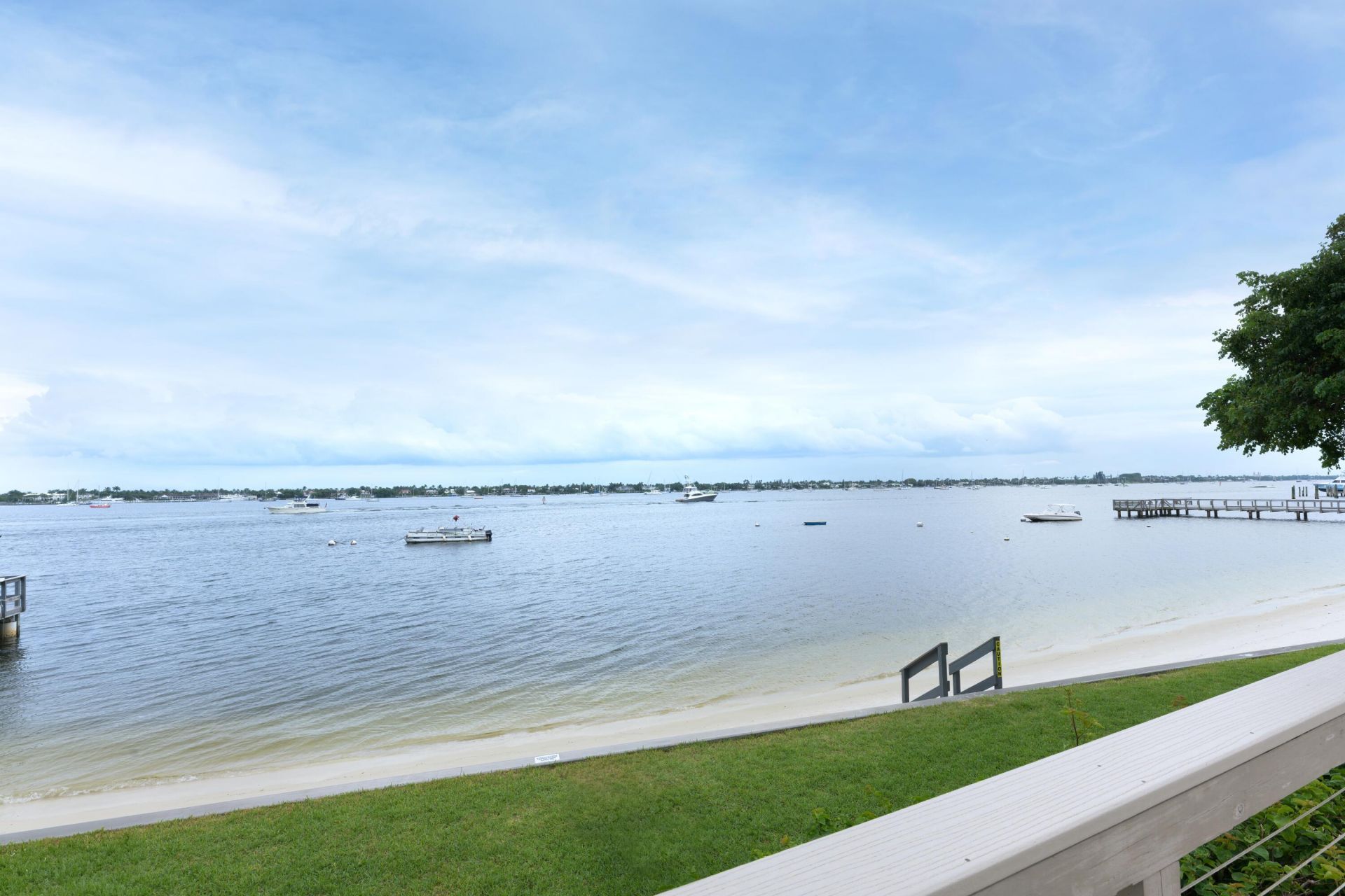 5600 N Flagler Drive, Unit 1207, West Palm Beach, FL 33407 Photo