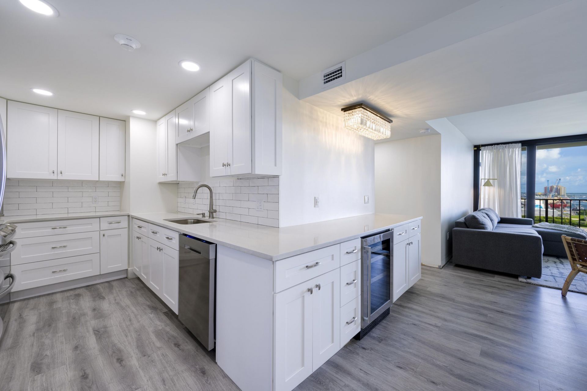 5600 N Flagler Drive, Unit 1207, West Palm Beach, FL 33407 Photo