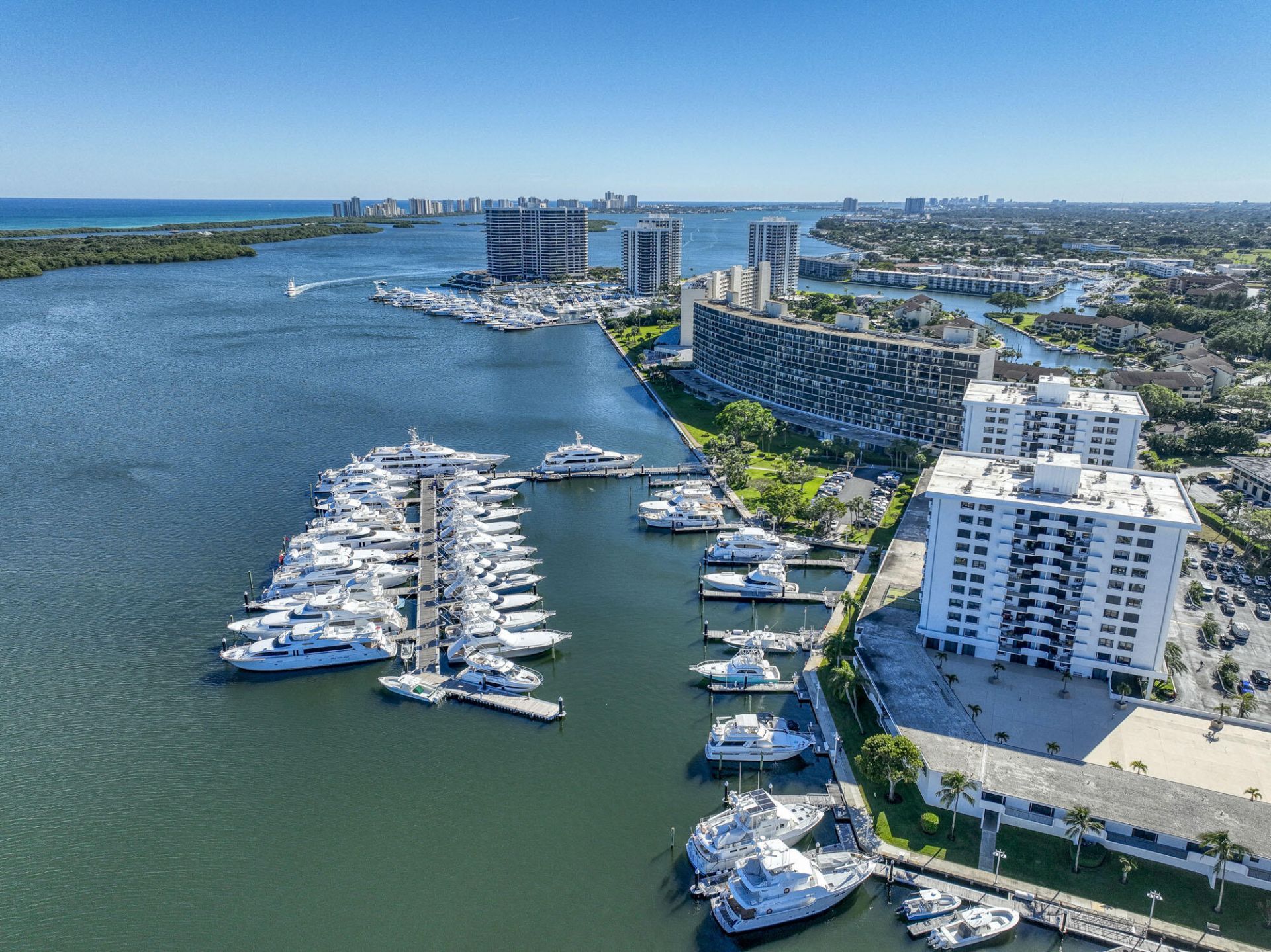 1208 Marine Way, Unit 602, North Palm Beach, FL 33408 Photo