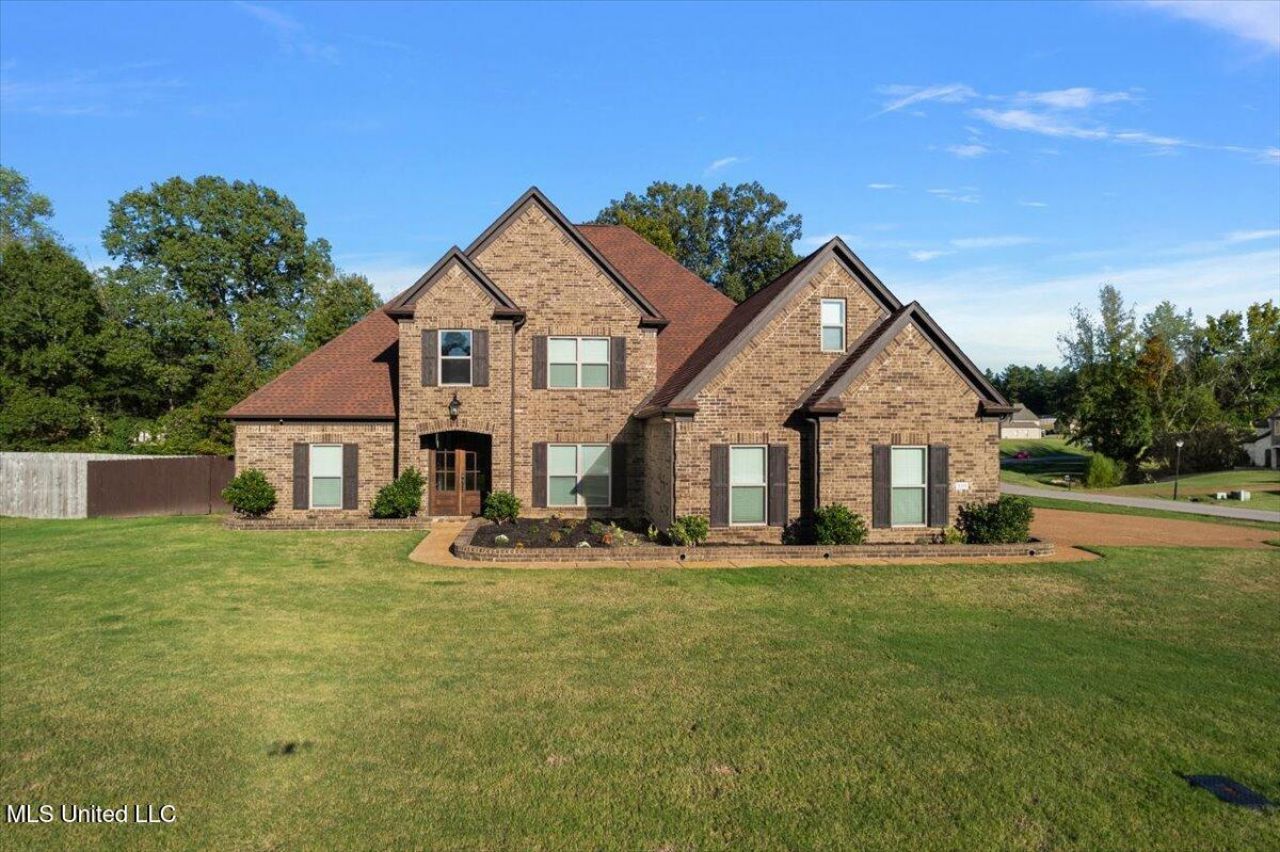 3328 Straw Bridge Road Olive Branch, MS 38654