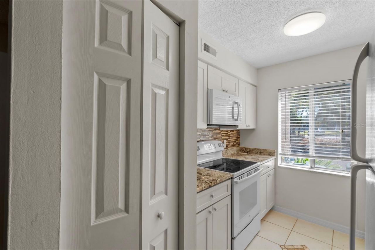 7505 Pitch Pine Circle, Unit 119, Tampa, FL 33617 Photo