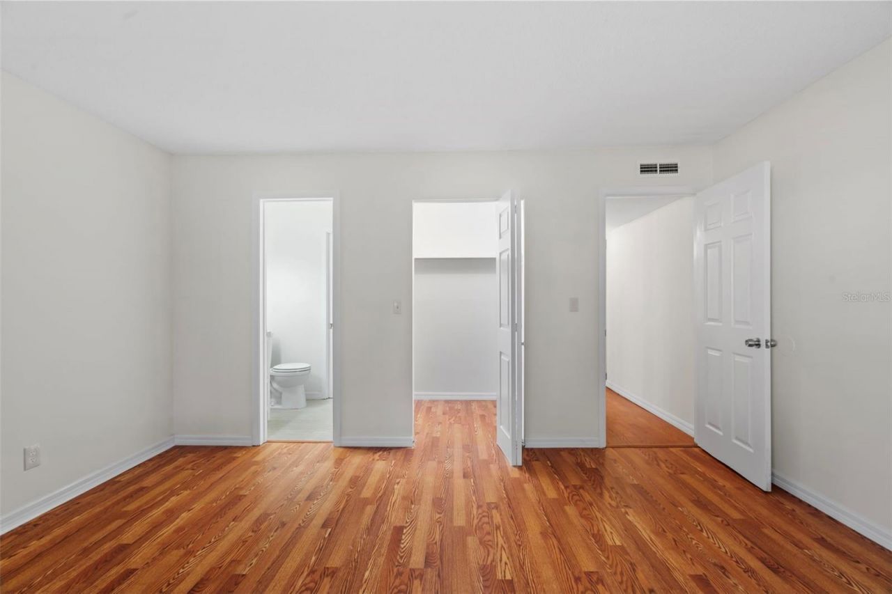 7505 Pitch Pine Circle, Unit 119, Tampa, FL 33617 Photo