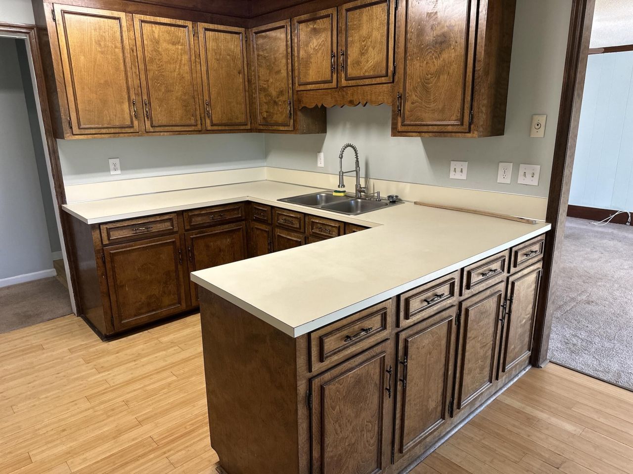 743 Longbranch Drive Photo 10