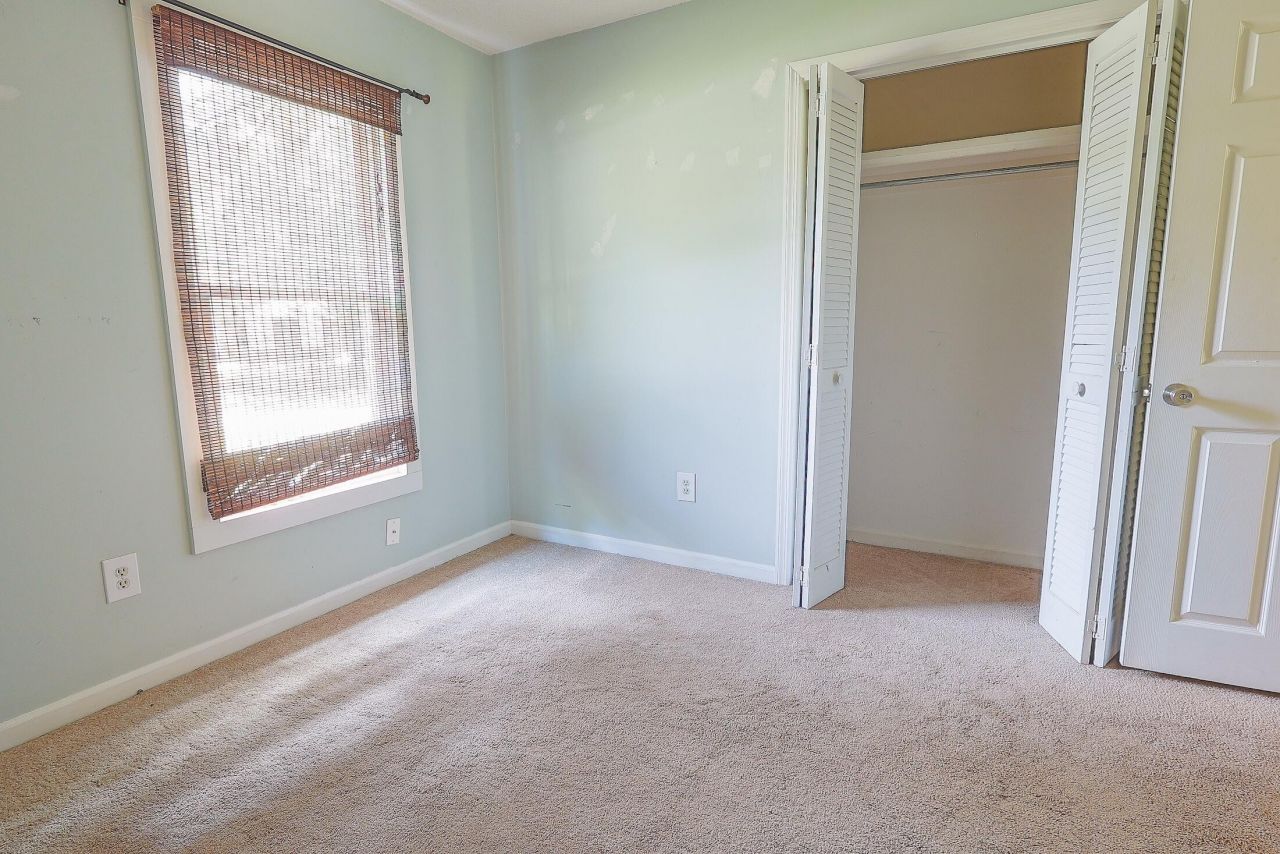 743 Longbranch Drive Photo 22