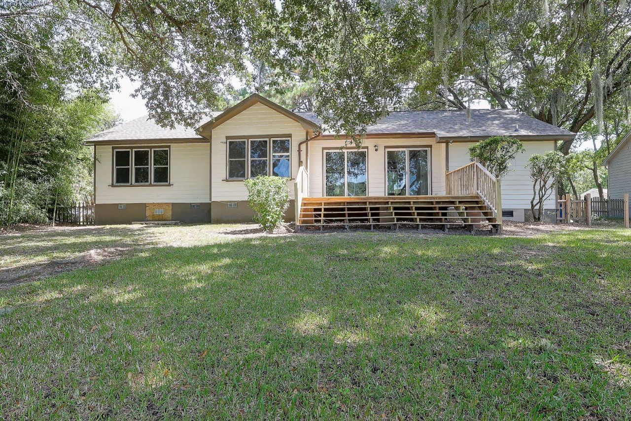 743 Longbranch Drive Photo 28