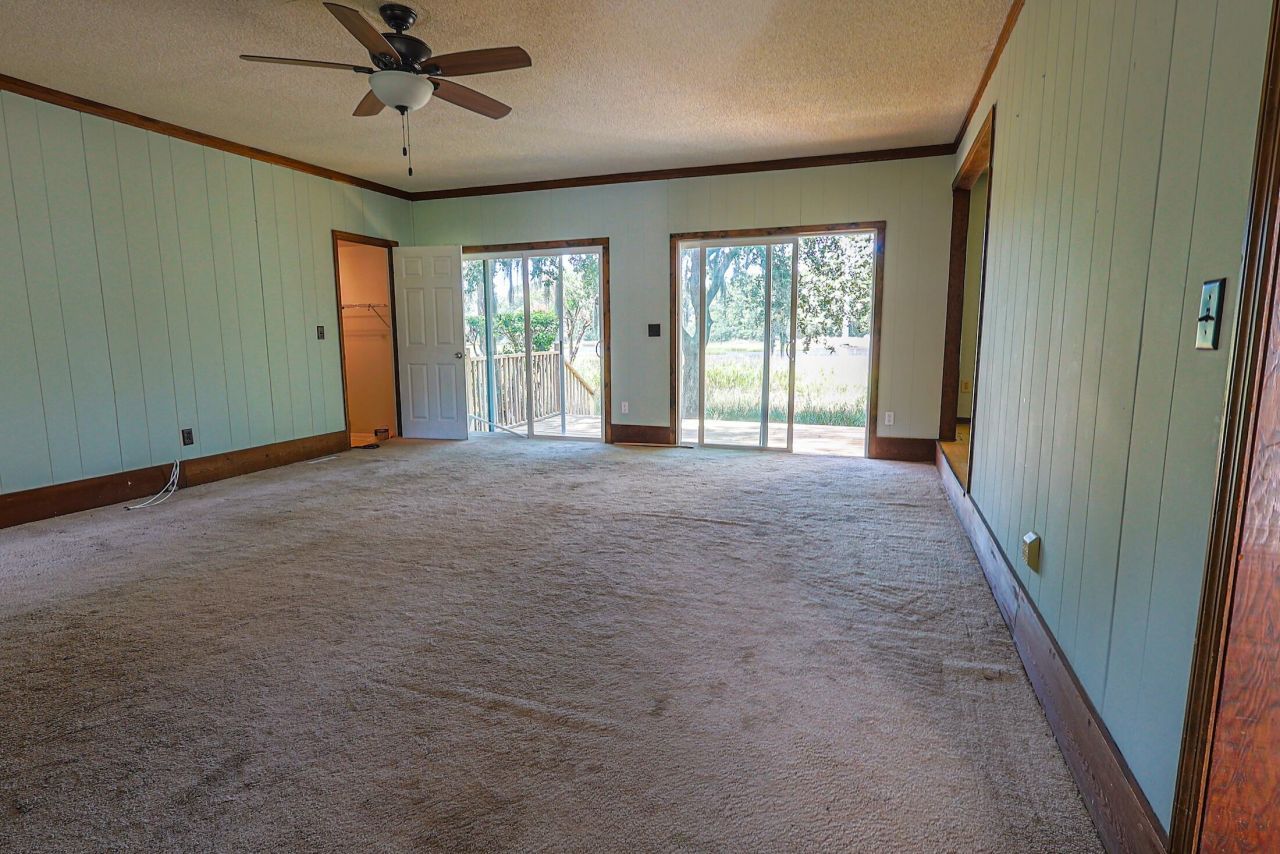 743 Longbranch Drive Photo 4