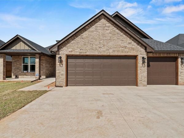 10505 SW 51st Street, Mustang, OK 73064