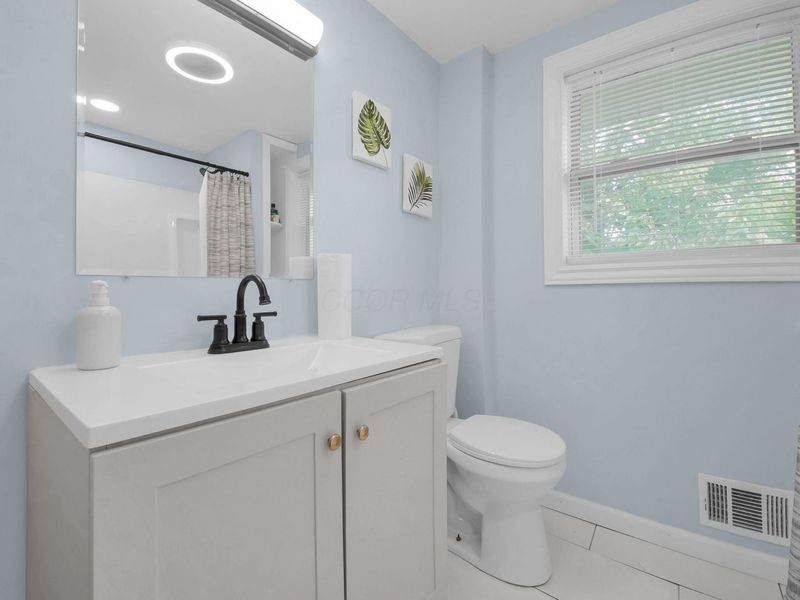 255 S Princeton Avenue, Columbus, OH 43223 Photo 12