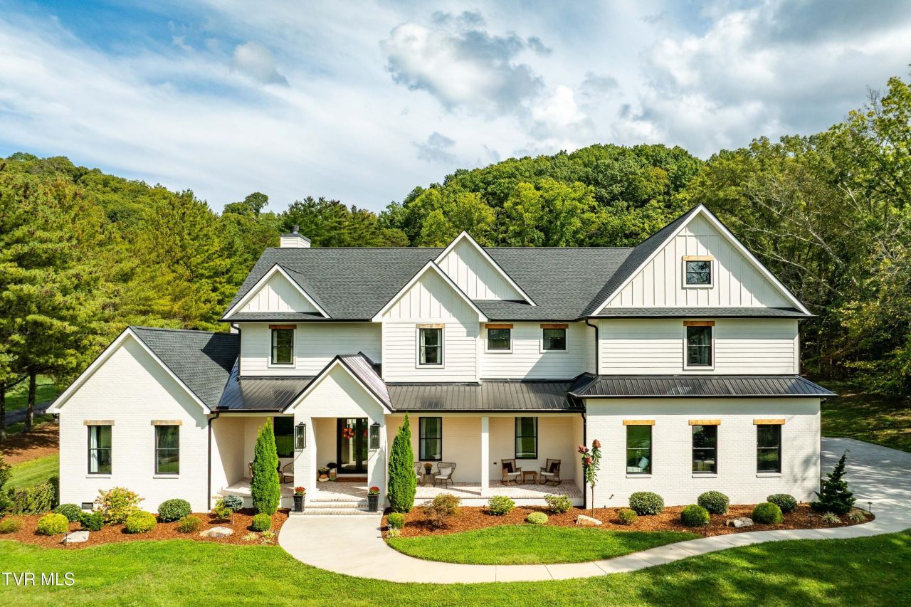 2333 Rock Springs Road, Kingsport, TN 37664 Main Photo