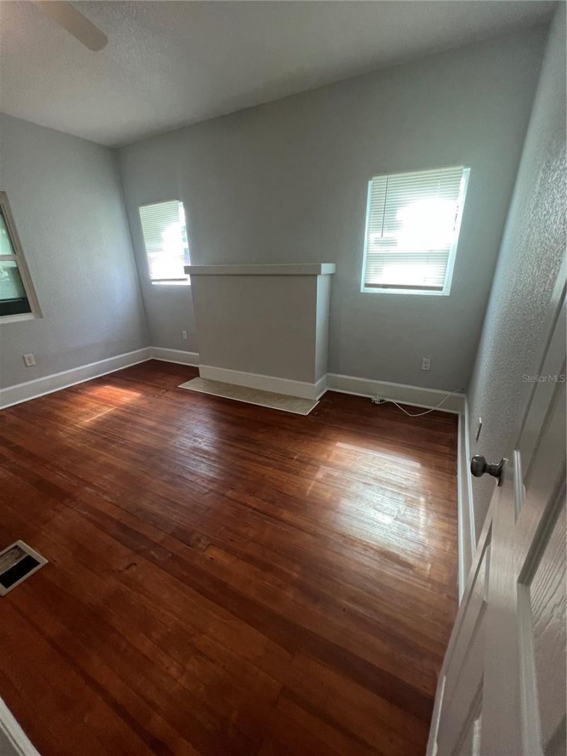 4700 10th Avenue S, Unit 1, Saint Petersburg, FL 33711 Photo