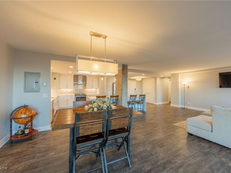 1 Bratenahl Place, Unit 901, Bratenahl, OH 44108 Photo 15