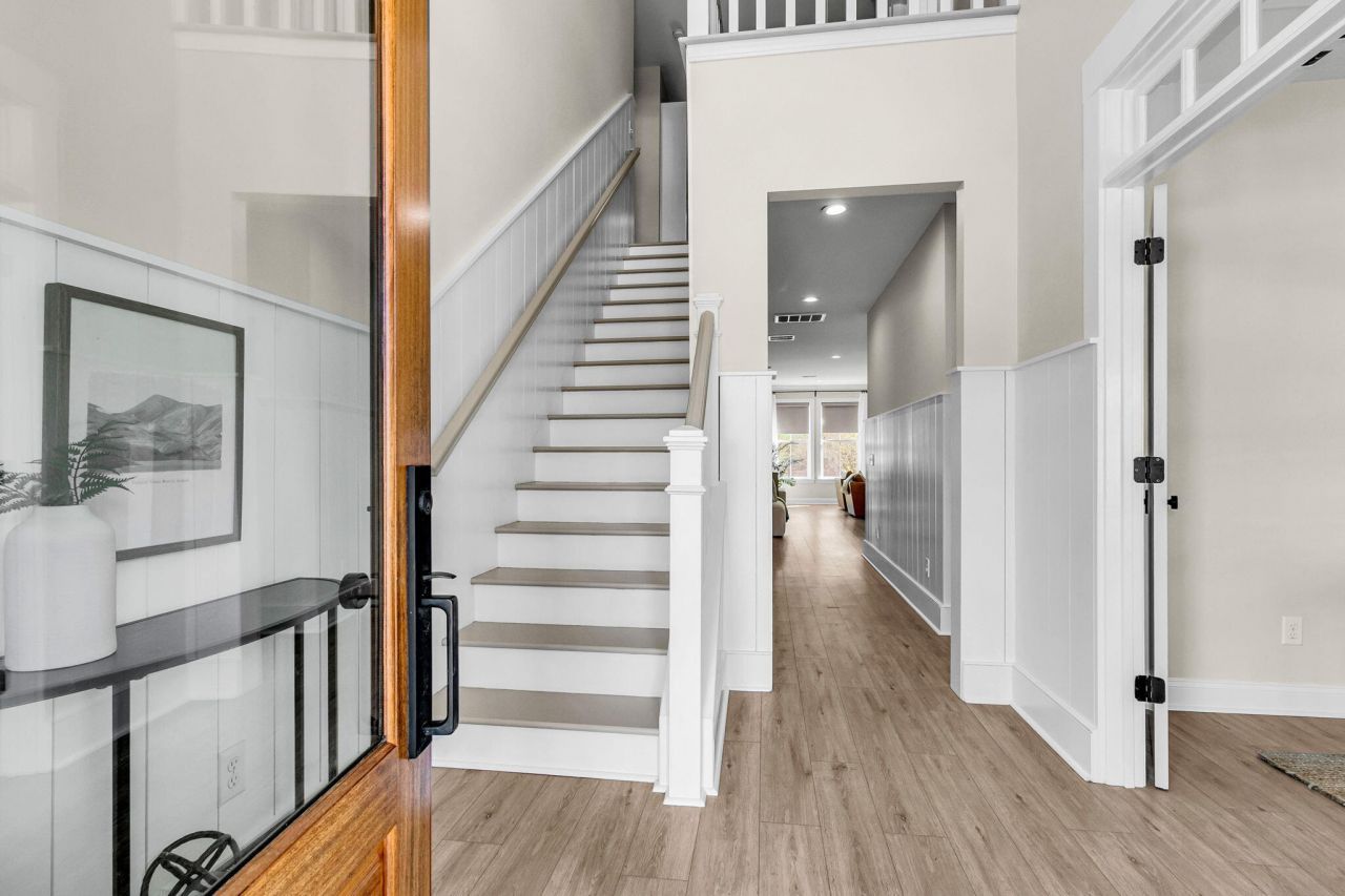 2855 Wagner Way Photo 4