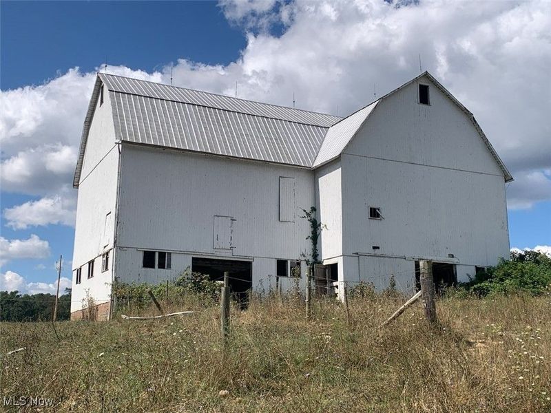 14639 Fink Road, Kensington, OH 44427 Photo 4