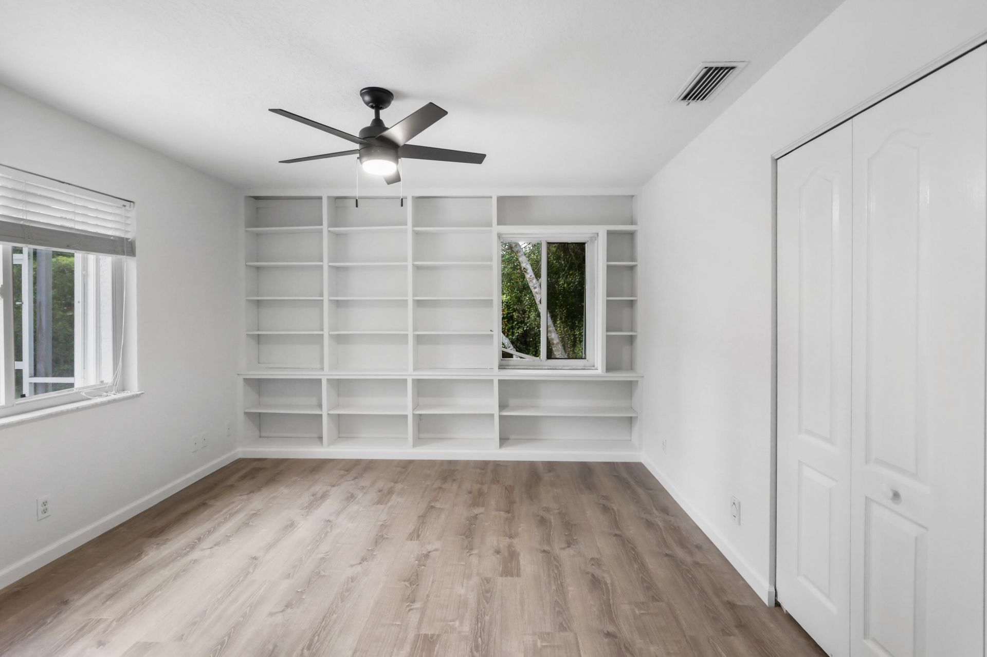 470 SW Sanctuary Place, Port Saint Lucie, FL 34986 Photo