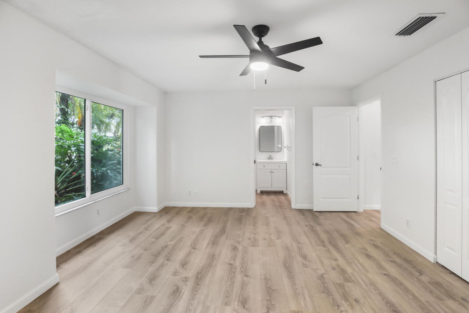 470 SW Sanctuary Place, Port Saint Lucie, FL 34986 Photo