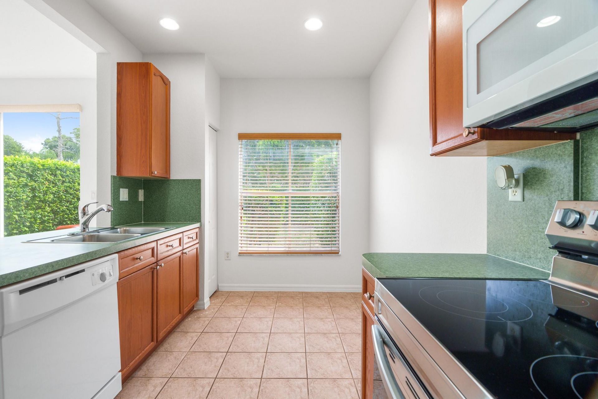 3210 Merrick Terrace, Unit 1503, Margate, FL 33063 Photo