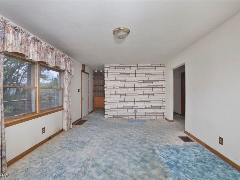 3927 Daisyview Street, Shadyside, OH 43947 Photo 5